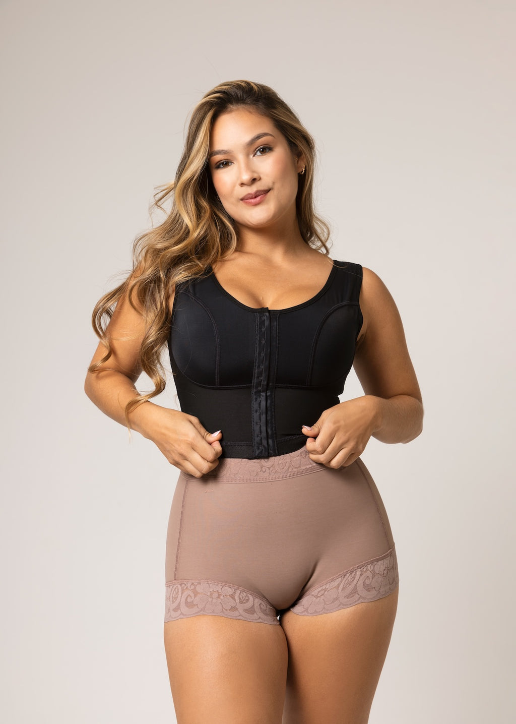 Brasier de realce corrector de postura