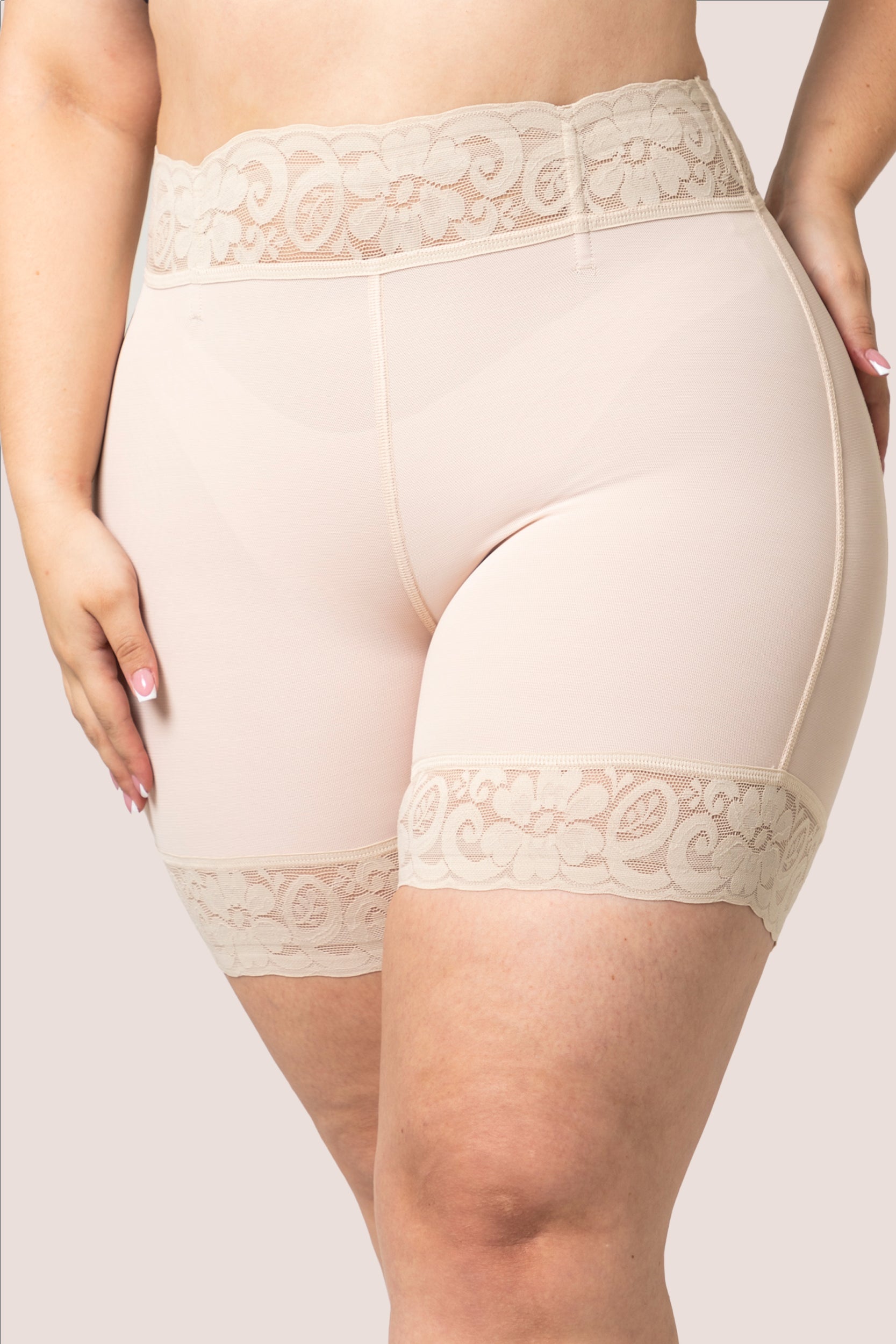 Short media pierna de alta compresión y realce de glúteos