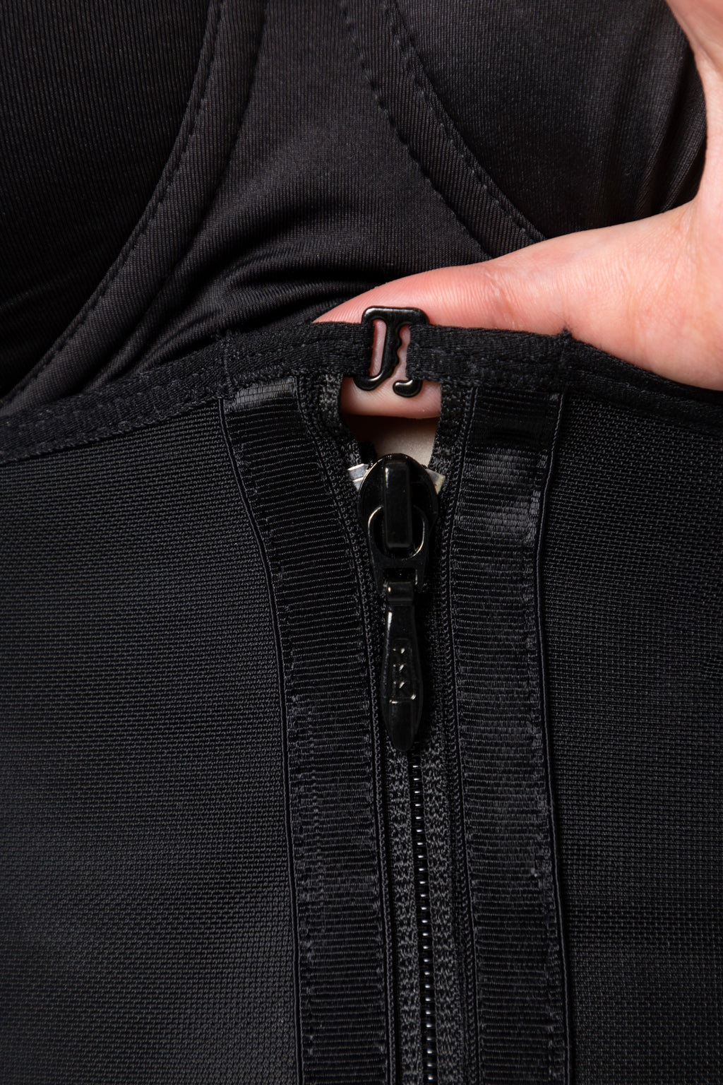 Cinturilla de compresión extrema con 15 varillas